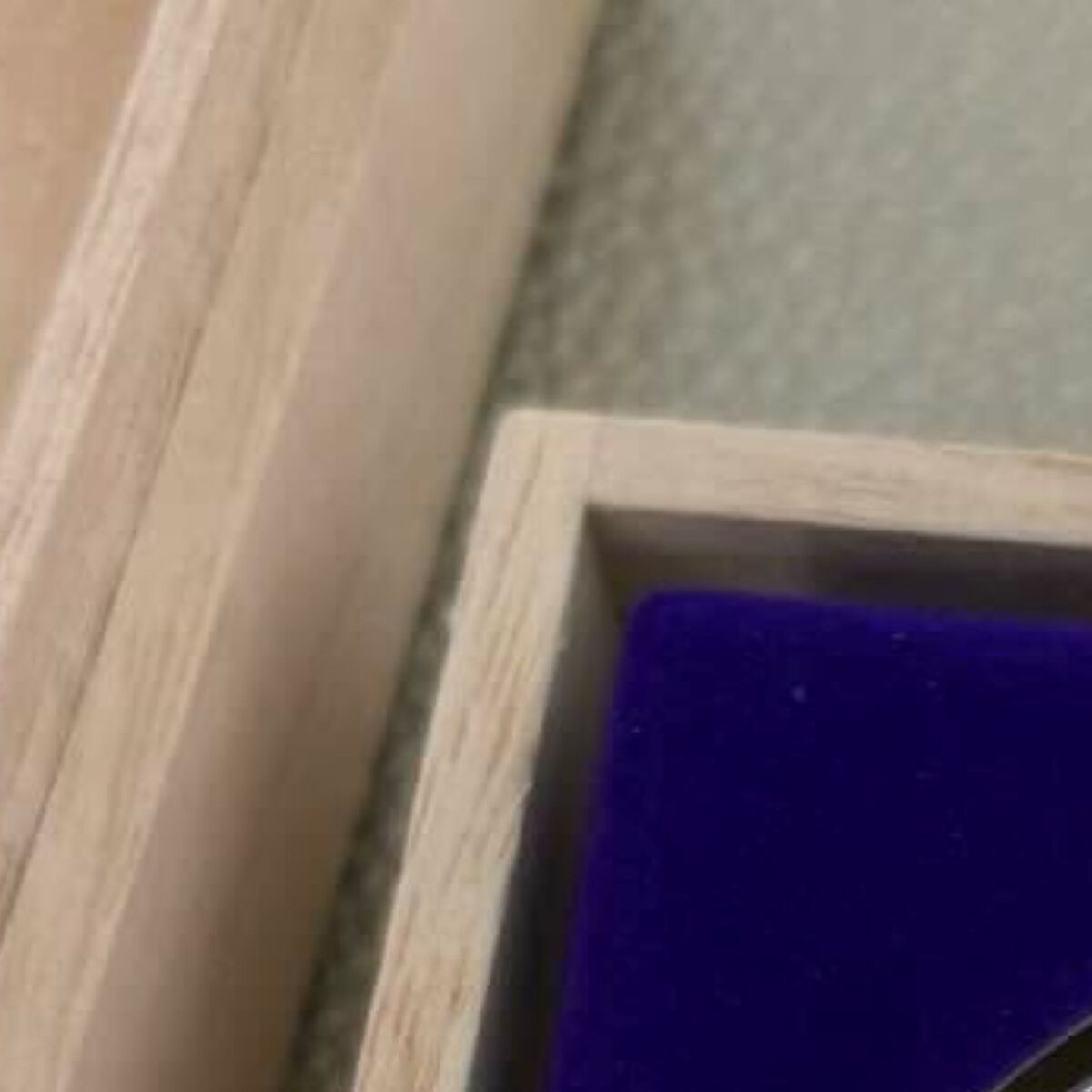 皇居で買った2000円のお土産→開けたら……　まさかの中身に「1万円以上出せるレベル」「皇居に行きたくなってきた」 | ライフスタイル ねとらぼ