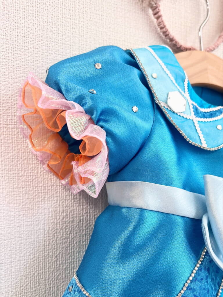 袖のふんわり感もすてき