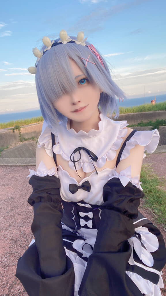 そしてこっちが普段の神湊さん……って、あれ？