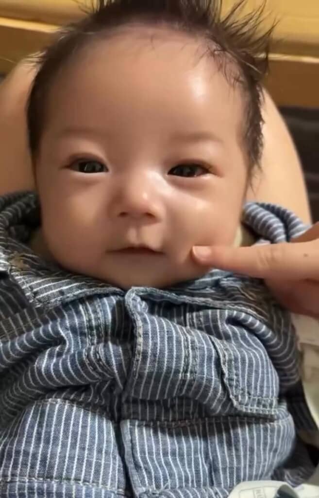 すでにお顔が整っているイケメンな息子くん