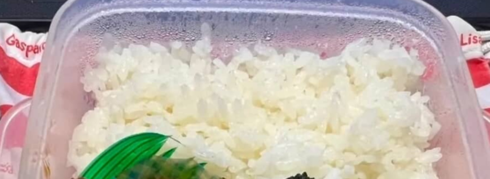 定年退職した父が初めて作る娘弁当→ふたを開けると…… まさかの中身に「手作り凄くない?」「愛がこもってて泣きそう」(1/3) | ライフスタイル ねとらぼ