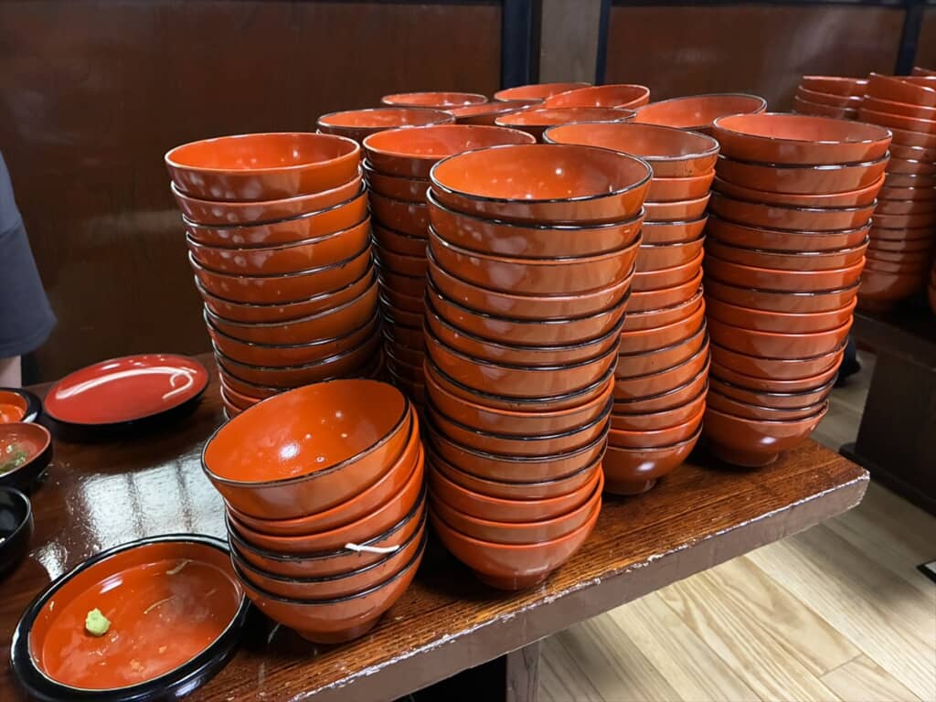 盛岡名物「わんこそば」