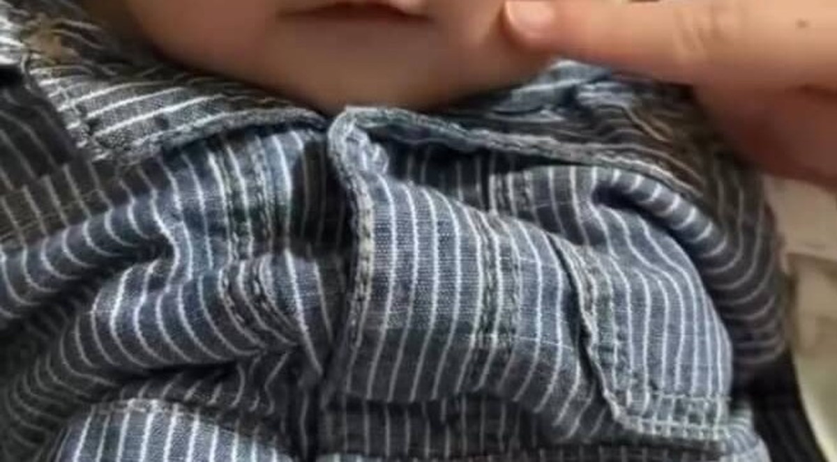 ママ「自慢したいくらいの生後2カ月息子です」→ 信じられない姿に「イケメンくんだぁぁあ」「CGなのか…?」(1/3) | 教育・子育て ねとらぼ