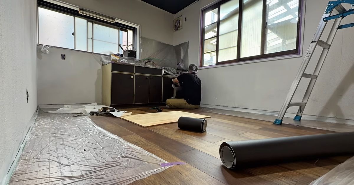 予算5万円で築60年の実家をカフェ風にDIYすると……　妻を亡くした男性が作った驚きの光景に「感情が溢れる」「最高の親孝行」（1/3） | ライフスタイル ねとらぼ