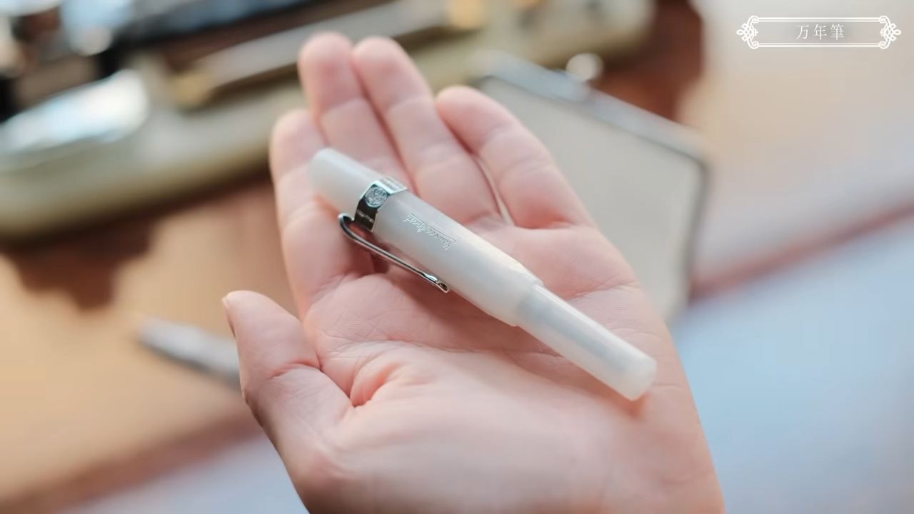 「私もこれやりたいっ!!」　“ミニサイズ文房具”を集めて作ったペンケース、かわいさと実用性に「センス凄まじい」「めっちゃかわいい」（1/3） | ホビー ねとらぼ
