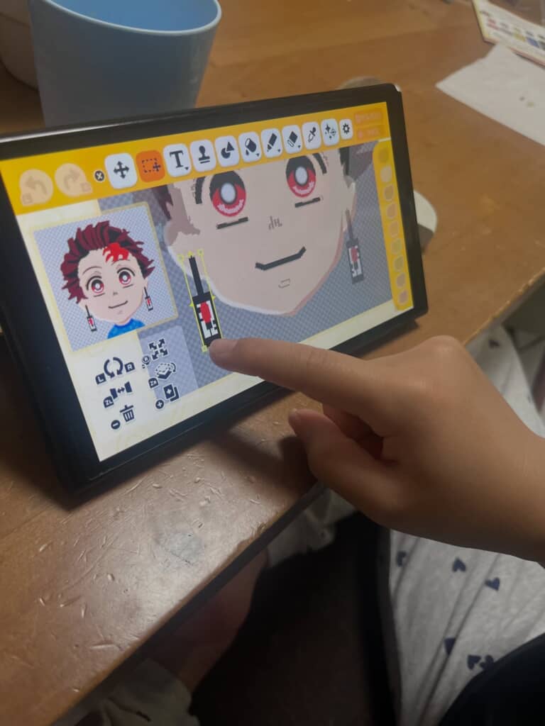 トモコレで再現した炭治郎。細かいところまでよくできてると思ったら……