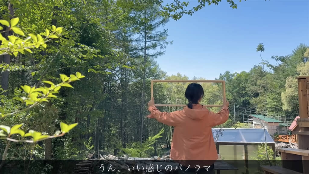木枠のフレームを作って