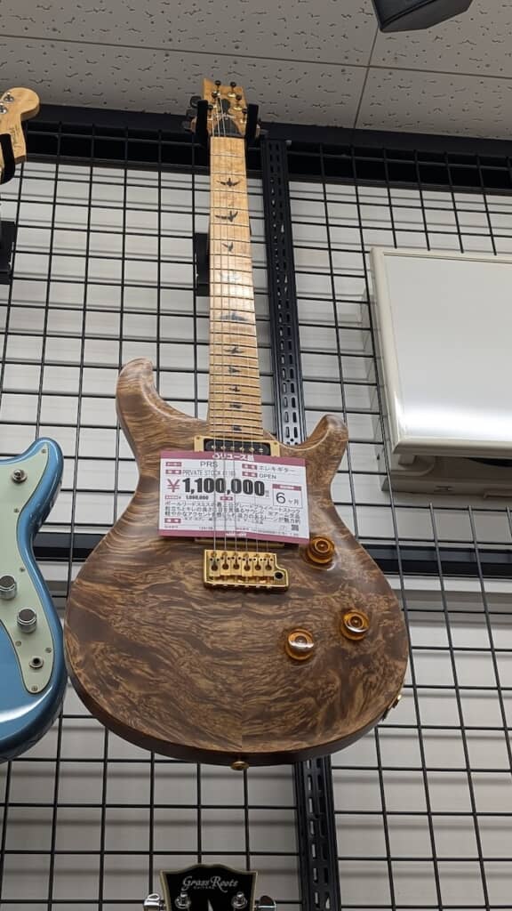ハードオフに“110万円”のギターが!?