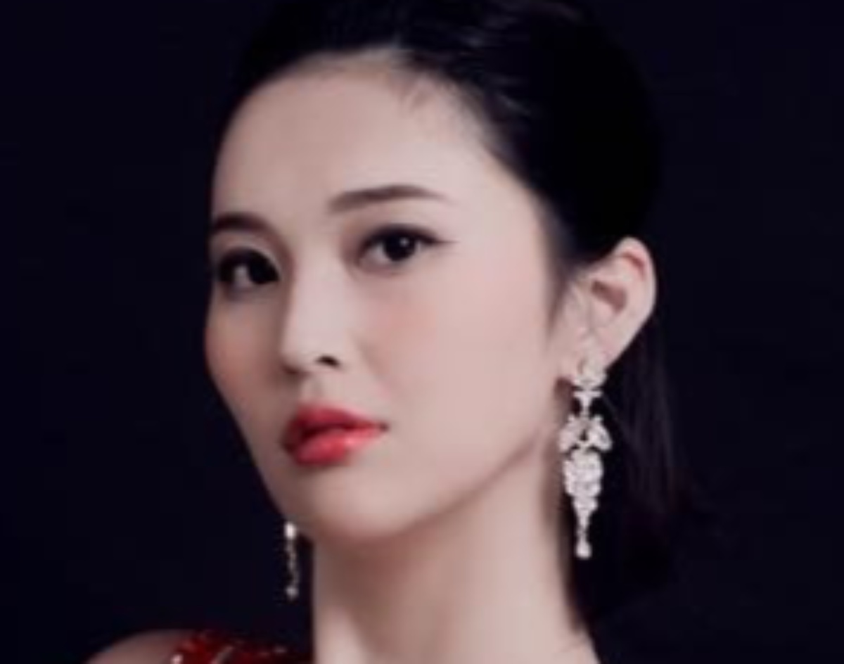 ミスコン日本代表だった女性→7年後……　“ほぼすっぴん”の現在の姿に「今がすごく幸せそう」（1/3） | ライフスタイル ねとらぼ