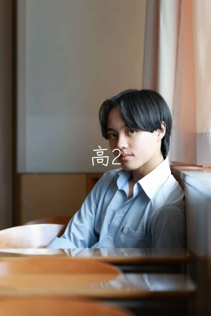 高校2年生の岩本さん。1年間で一気に垢抜けた!