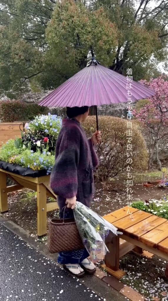傘の色も合っています