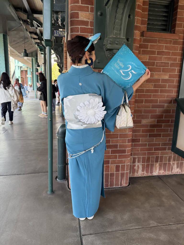 後ろ姿もステキ
