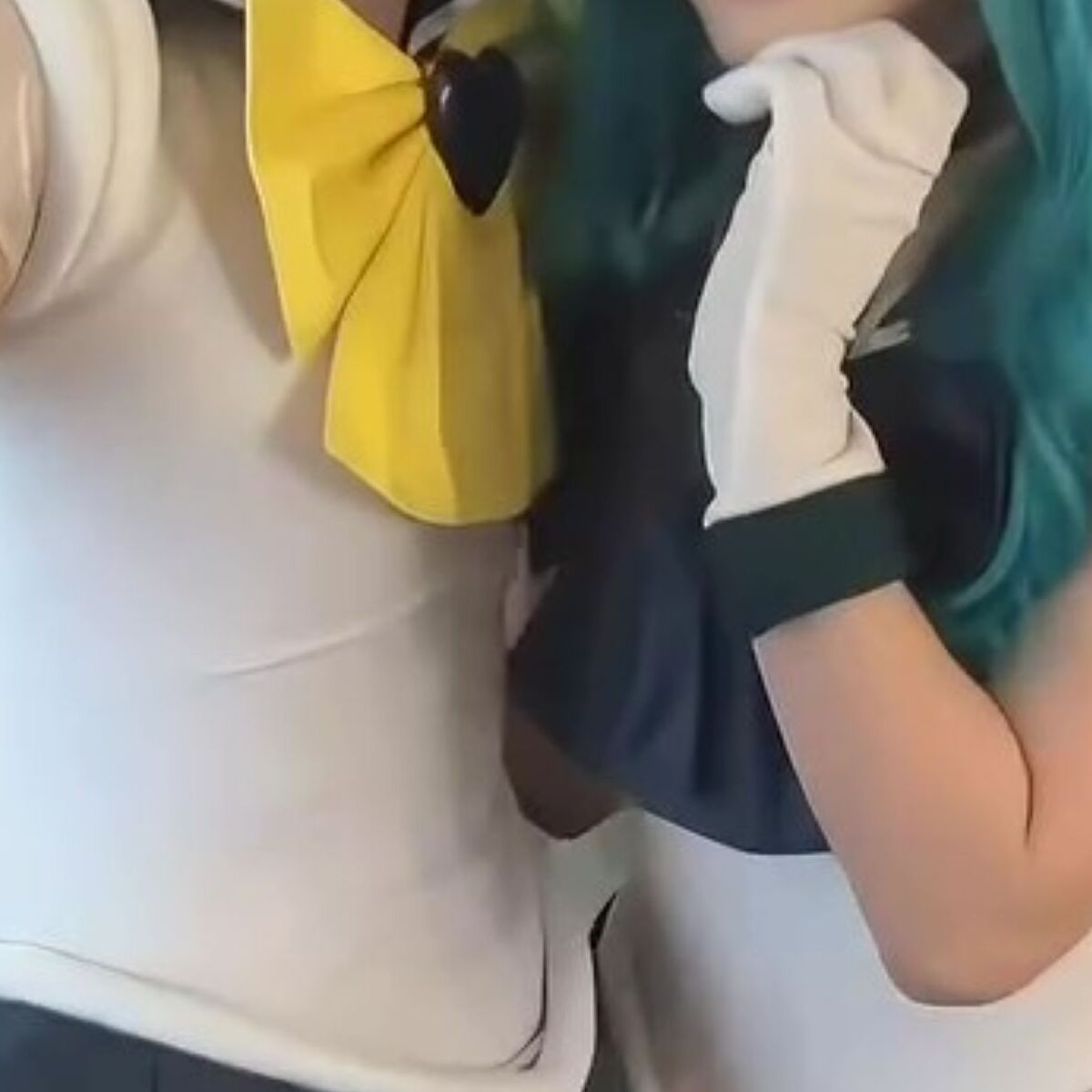 夫に「セーラームーン」のコスプレをお願いしたら…… 衝撃の姿に「どっちがどっち!?」「実写版ですやん」と215万表示(1/3) | コスプレ ねとらぼ