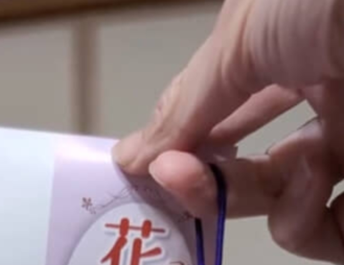 娘の結婚式のために、母が3カ月かけて作ったのは……　驚きの作品に「一生の宝物」「愛情たっぷりの超大作」（1/3） | ハンドメイド ねとらぼ