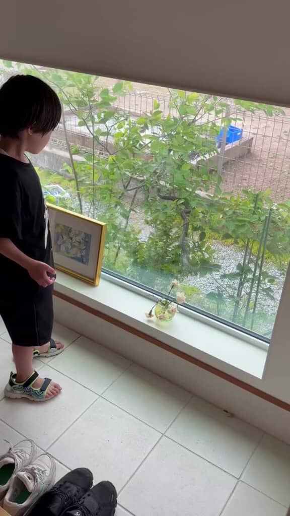 庭で生き物を発見