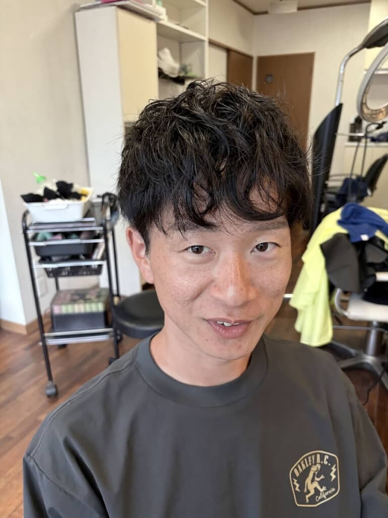 完全に若林さんの髪形だ！