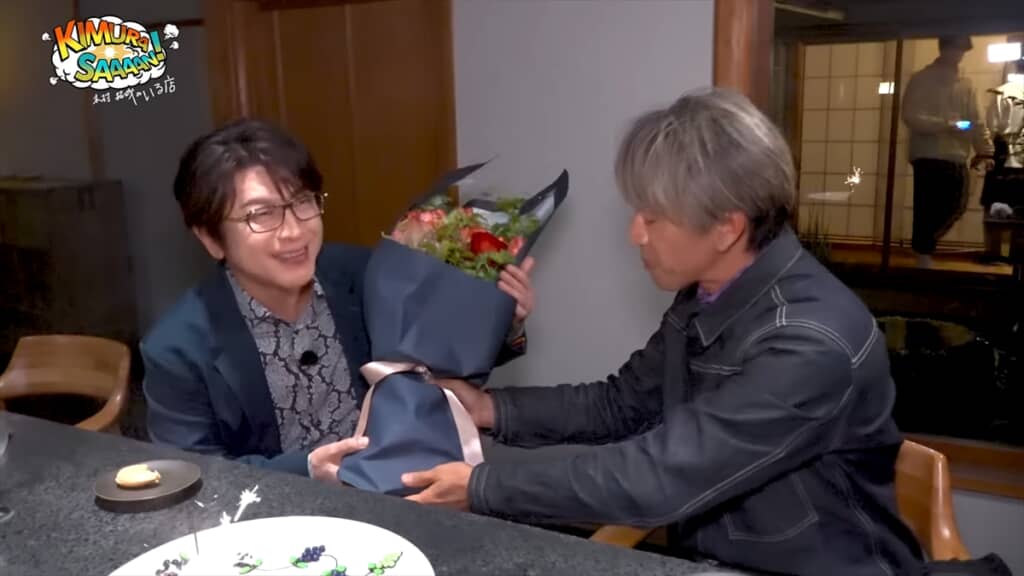 鎌倉にある創作四川料理の名店「イチリンハナレ」でディナーを楽しむ木村拓哉と及川光博