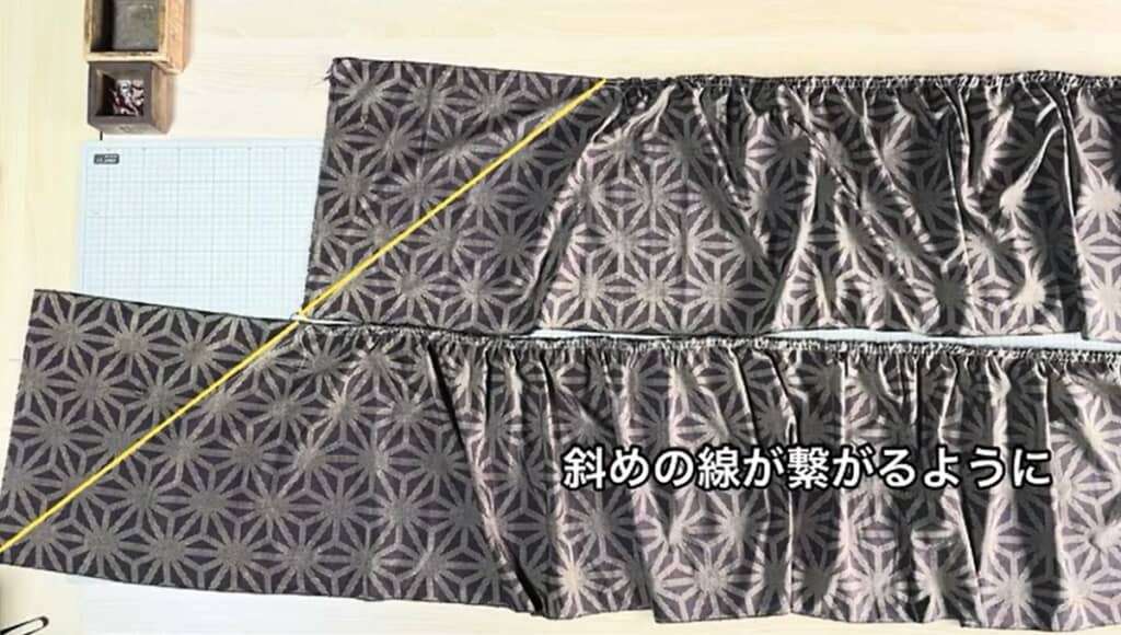 斜めの線がつながるように縫い合わせます