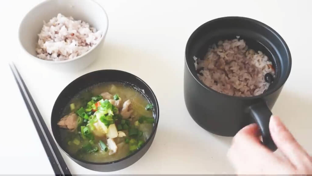 炊飯マグで炊いた雑穀ごはん