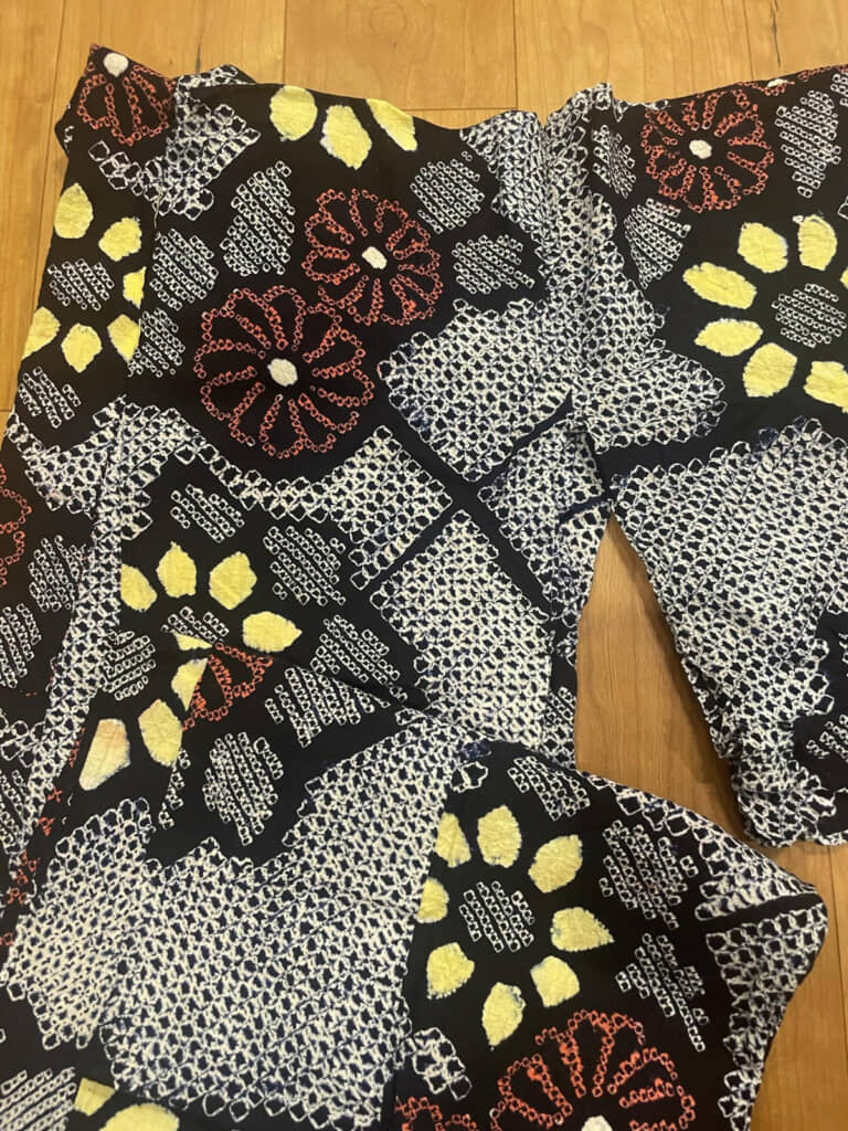 オフハウスで見つけた440円の浴衣