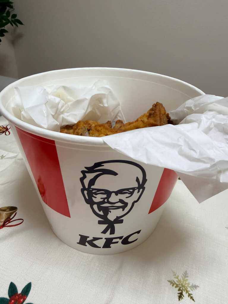 ケンタッキーのチキンを10個購入