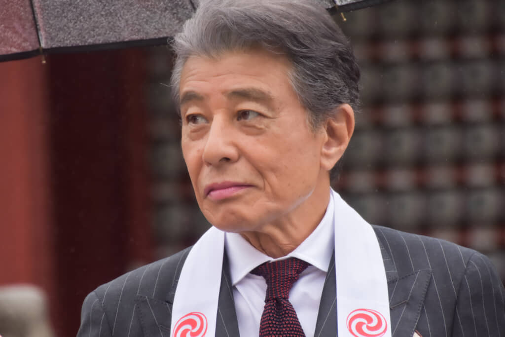 「免許返納!?」の大ヒット祈願イベントに登壇した舘さんと西野さん