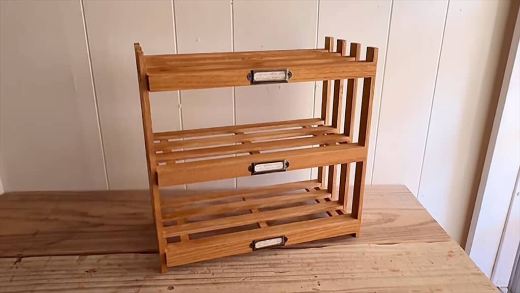 キャンドゥの桐すのこで作るオシャレなラック