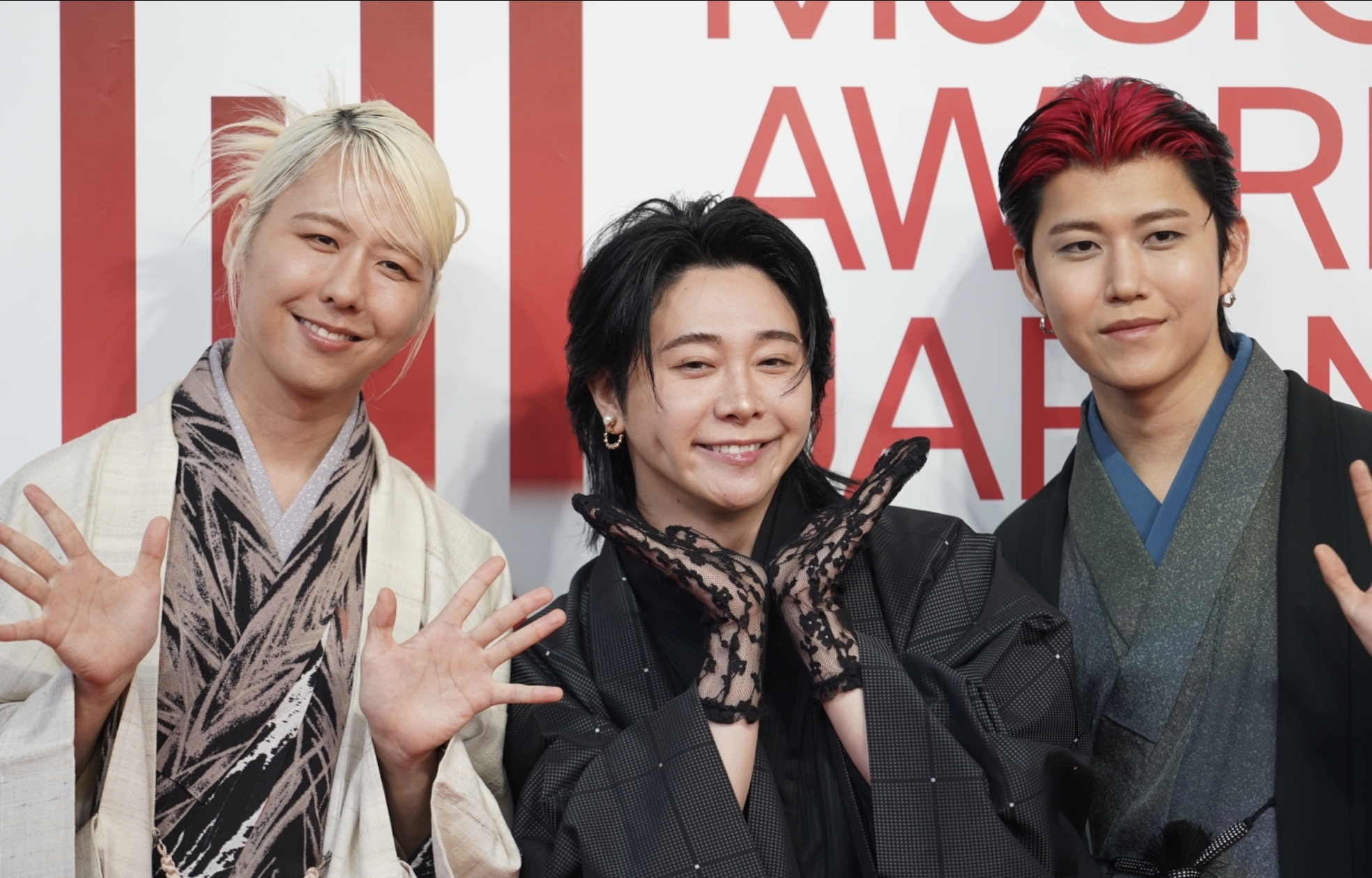 【写真特集】Mrs. GREEN APPLE、サカナクション、M!LK、MISAMO、藤井風、星野源、King & Prince、中島健人、カワラボらレッドカーペット＜MUSIC AWARDS JAPAN 2026＞ | 音楽 ねとらぼ