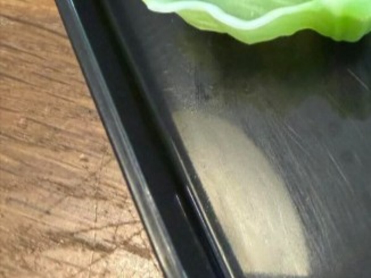 小3息子「弁当の野菜、硬くて食べれなかった」→中に入っていたのは……　「食べないでよかった」まさかの光景に「たしかにこれは……」（1/2） | グルメ ねとらぼ