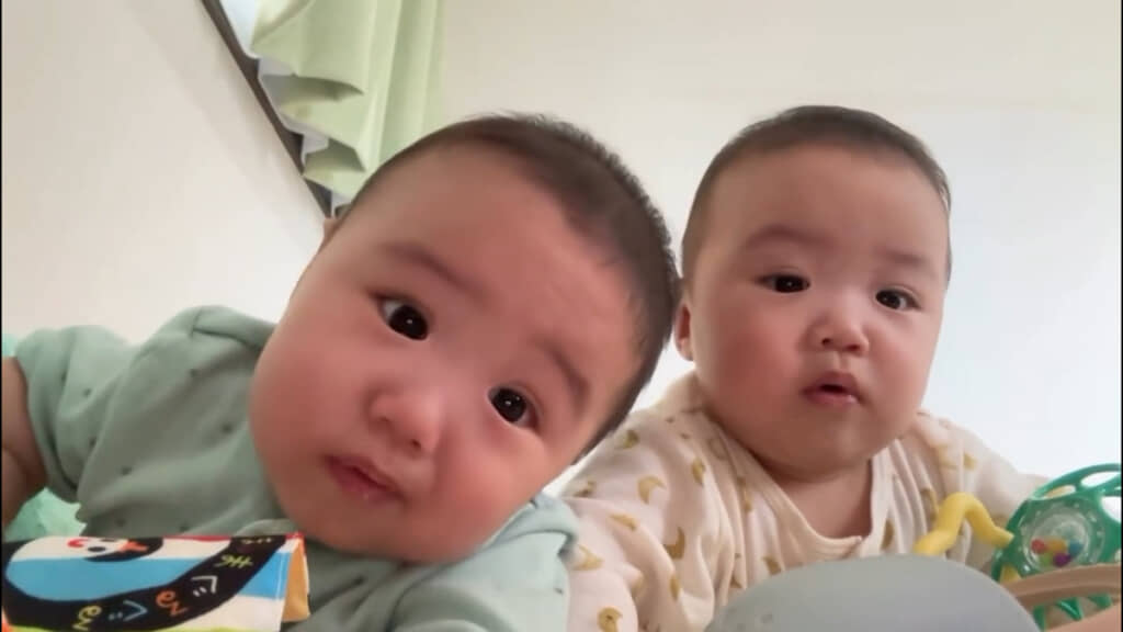 コメントがくるのを待っているような表情に見えてくるかも（？）
