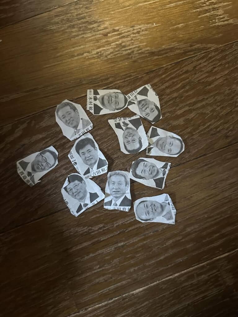 いったいどんな思いでこれをママに……？