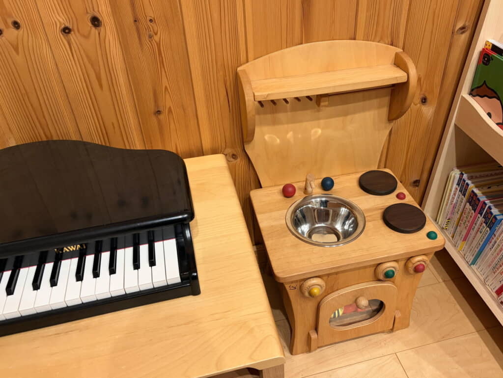 ドイツメーカーの子ども用キッチン。すてきですね