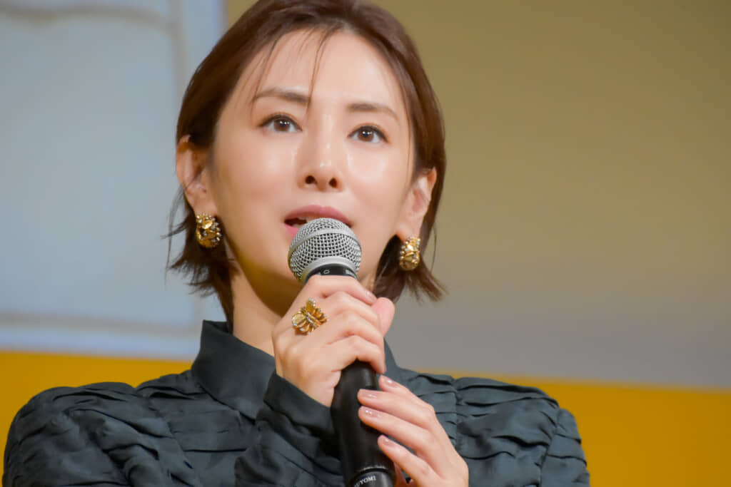 マイクを手にした北川さん