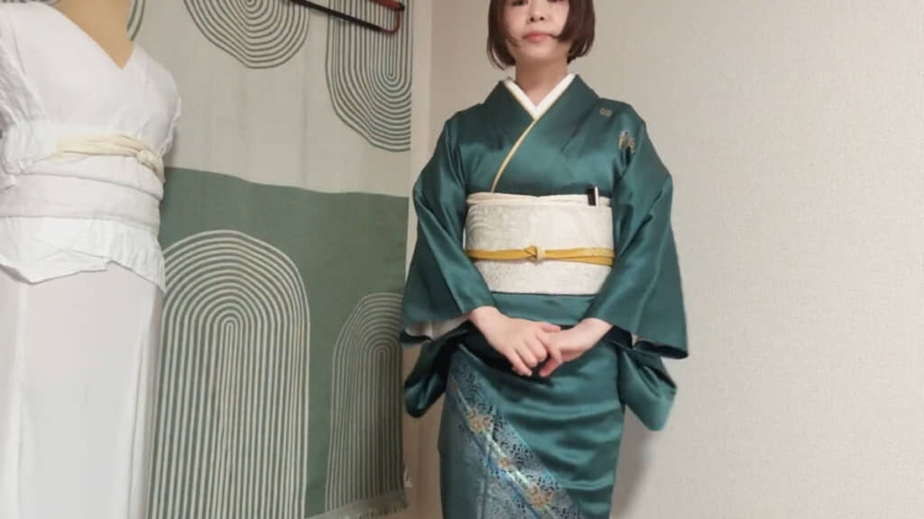 フォーマルですてきな着物姿に仕上がっています