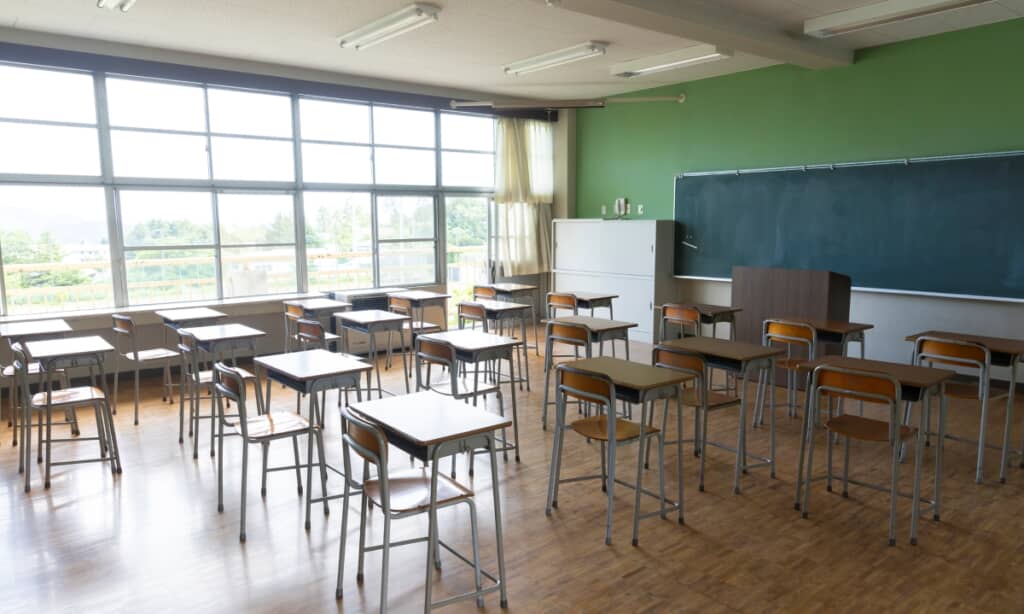 小学校の家庭科で使っていた裁縫箱とは（出典：PIXTA）