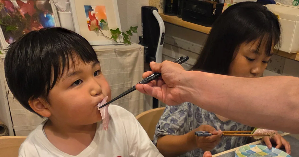 妻が「しんどいからご飯作れない」とLINE→夫が用意したのは……　驚きの光景に「理解あるご主人」「パーティーやん」（1/2） | ライフスタイル ねとらぼ