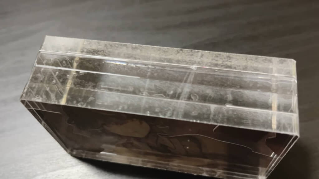 4枚重ねのアクリルブロックの側面
