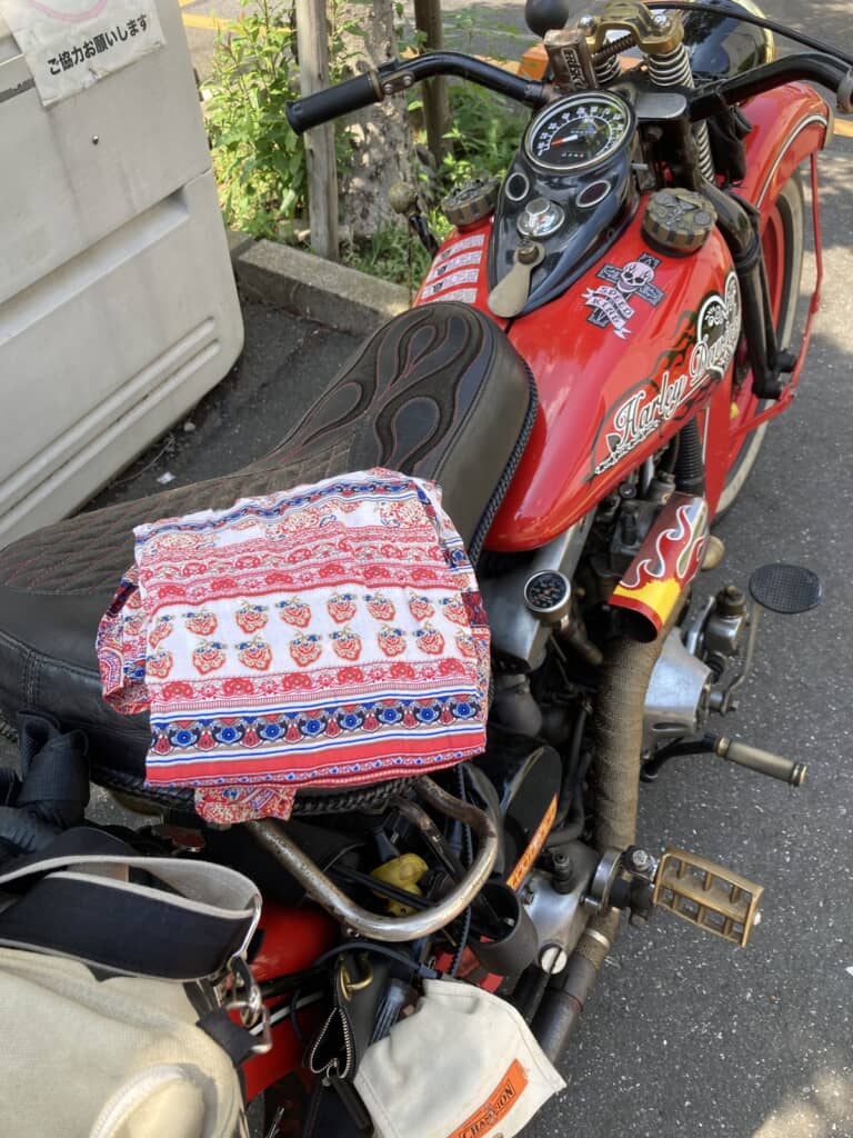 妻に買ってきた500円のワンピースとは？