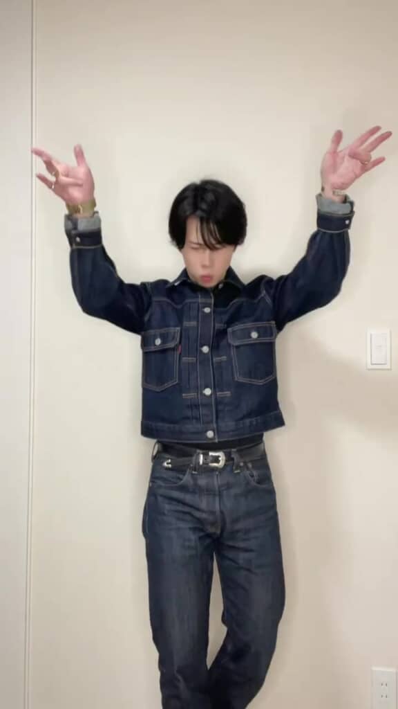 「カリスマックス」に合わせて
