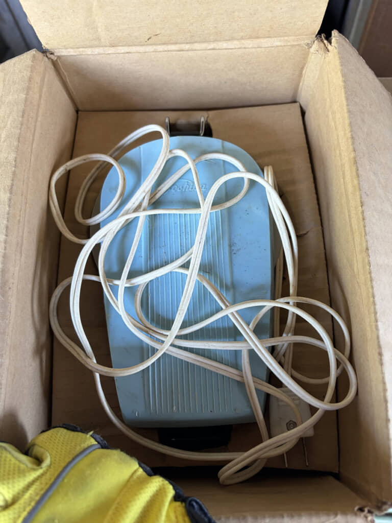中身もしっかりコシラエルモノ。もし動いたら、どんな仕上がりになるのか気になる