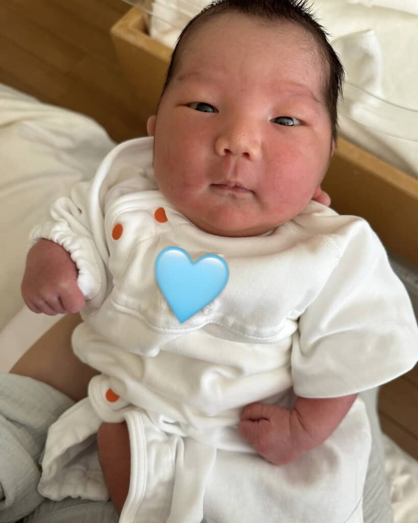 意志の強そうな元気あふれる姿がかわいい