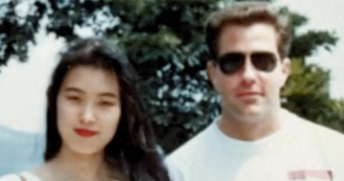 初対面のアメリカ人に「結婚しよう」と言われた女性→「イタい外国人」と思うも、38年後……　現在の姿が120万再生「本当に人生分からない」（1/2） | ライフスタイル ねとらぼ