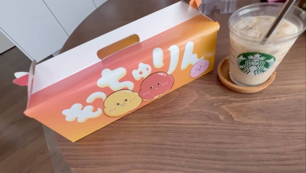 「もっちゅりん」デザインの専用ボックス
