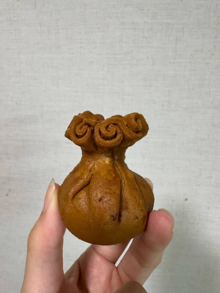 不思議な形のお菓子