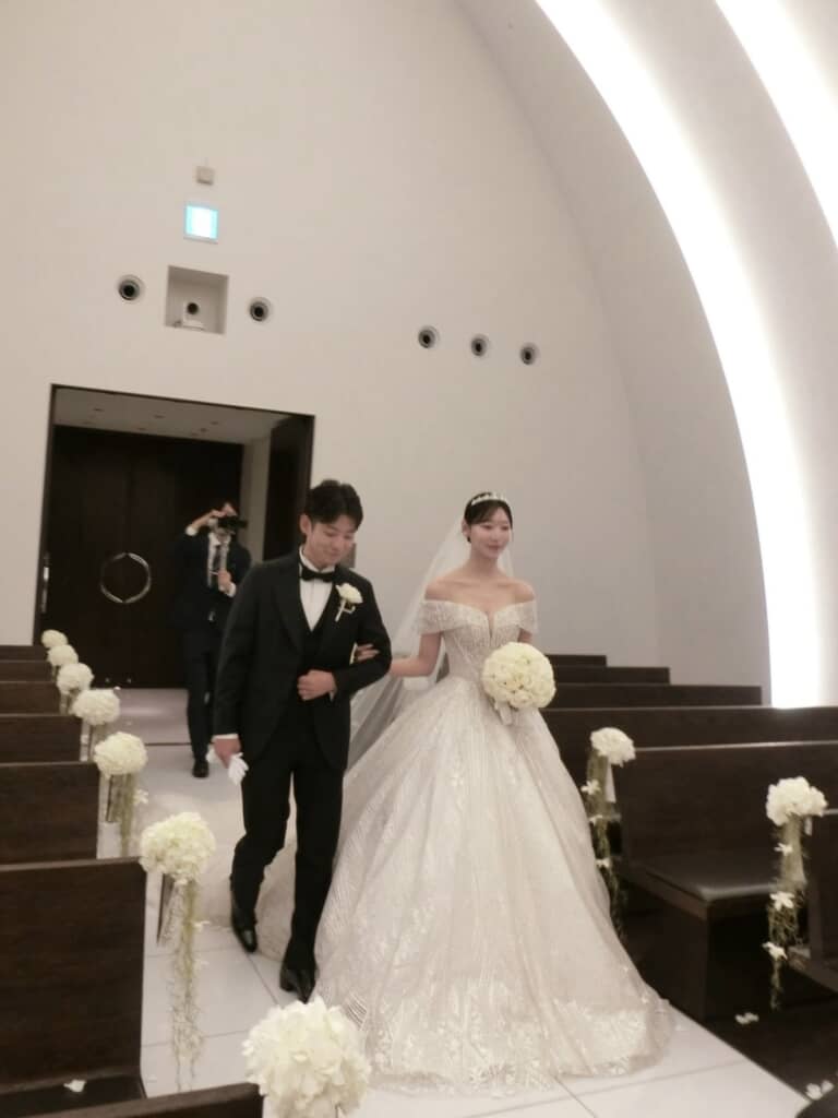 チャペル入場を意識した前撮り
