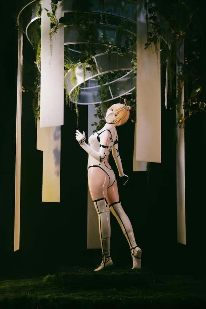 菫さんによる『ダンダダン』バモラのコスプレ