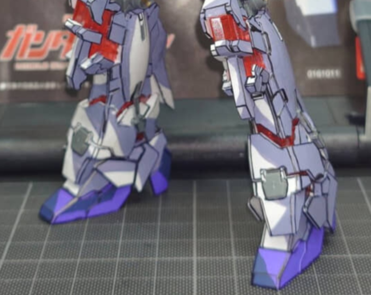 ガンプラを“アニメ風塗装”すると……「これ本当に立体物？」　脳がバグる作品に反響（1/3） | ライフスタイル ねとらぼ