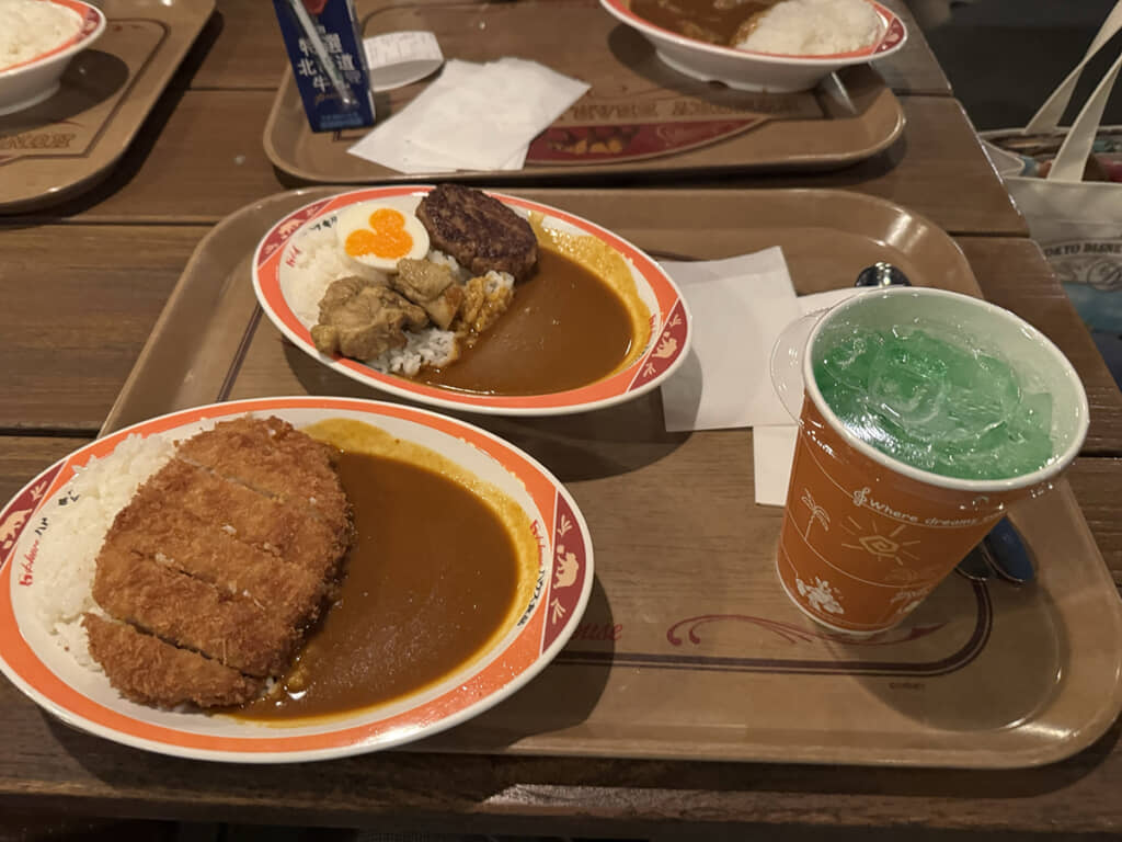 ひとりでカレー2人前を……!?
