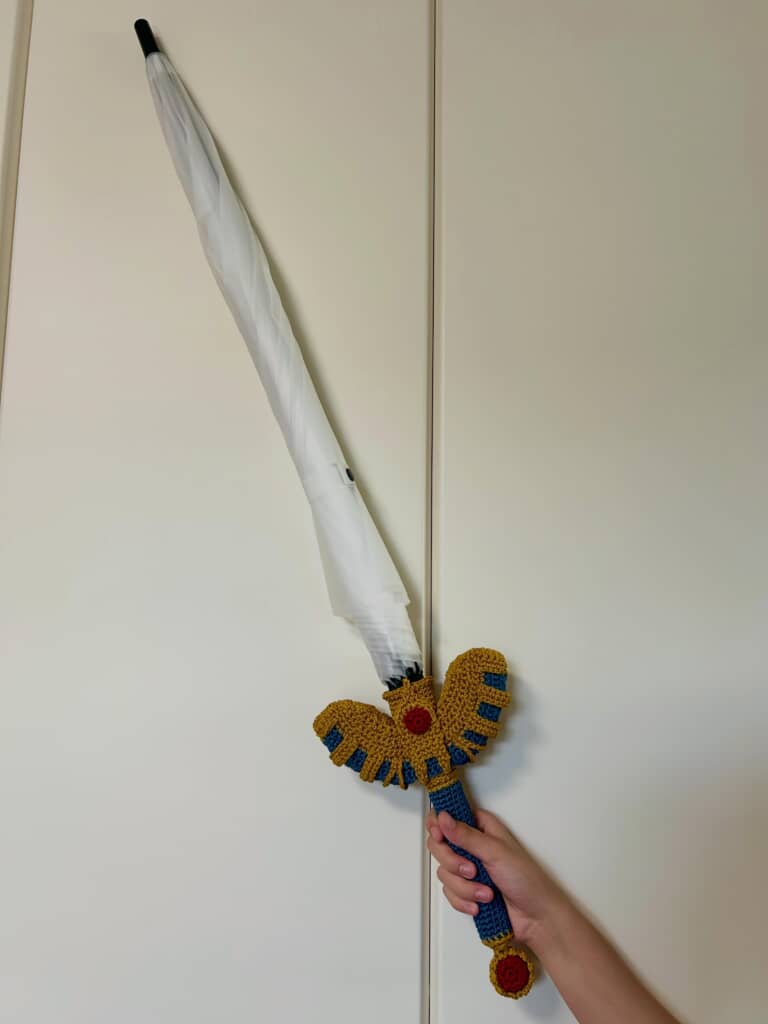 本物の剣に見間違えそう