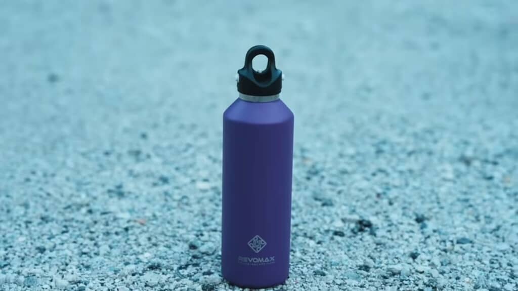 REVOMAXの保冷ボトル